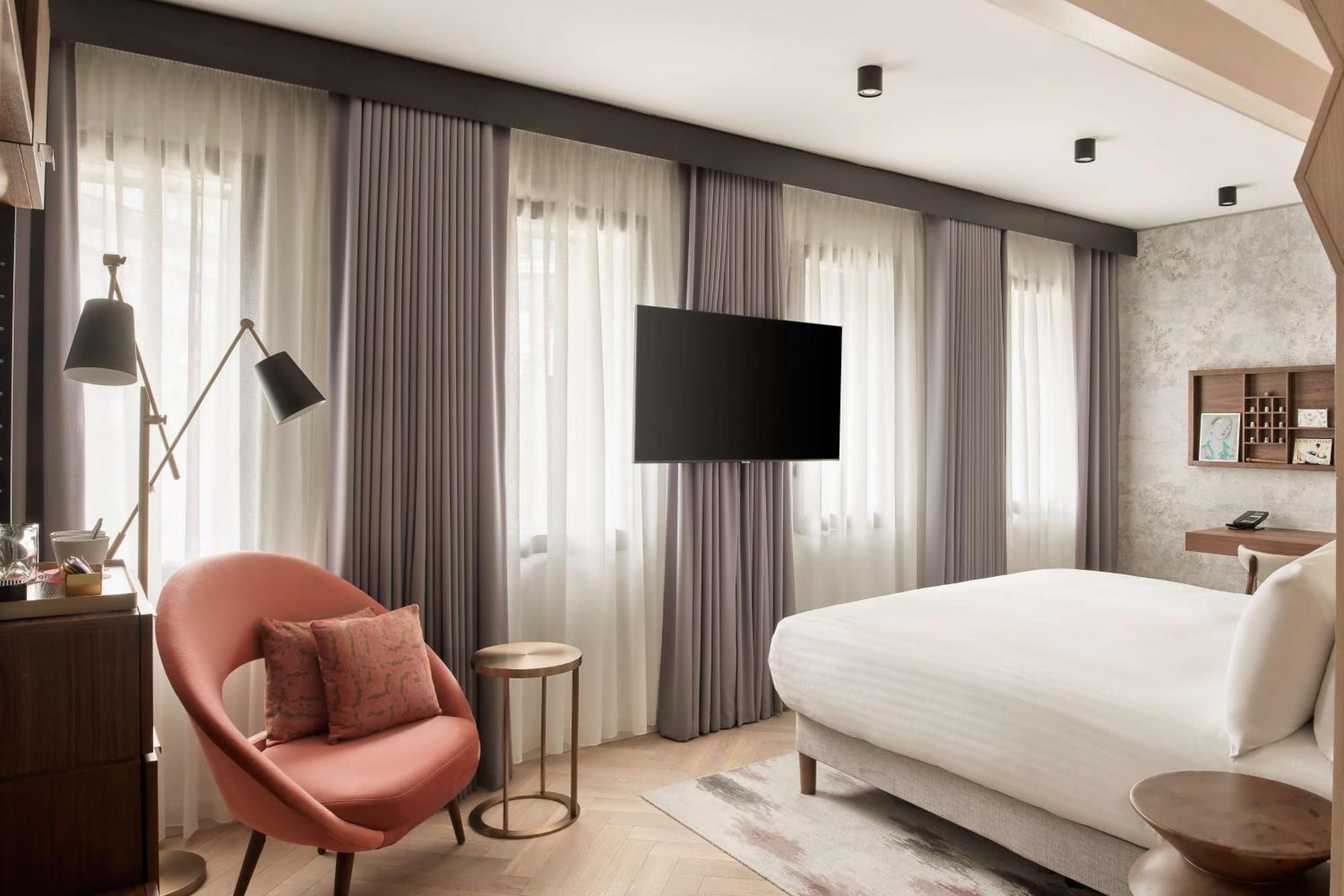 Canopy By Hilton Hotel Londra